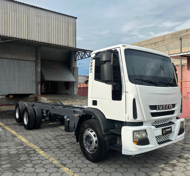 IVECO TECTOR 240E22 ANO 2014 NO CHASSI