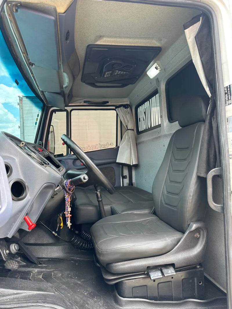 Mercedes-Benz L 1620 ANO 2009 CARROCERIA 8,50